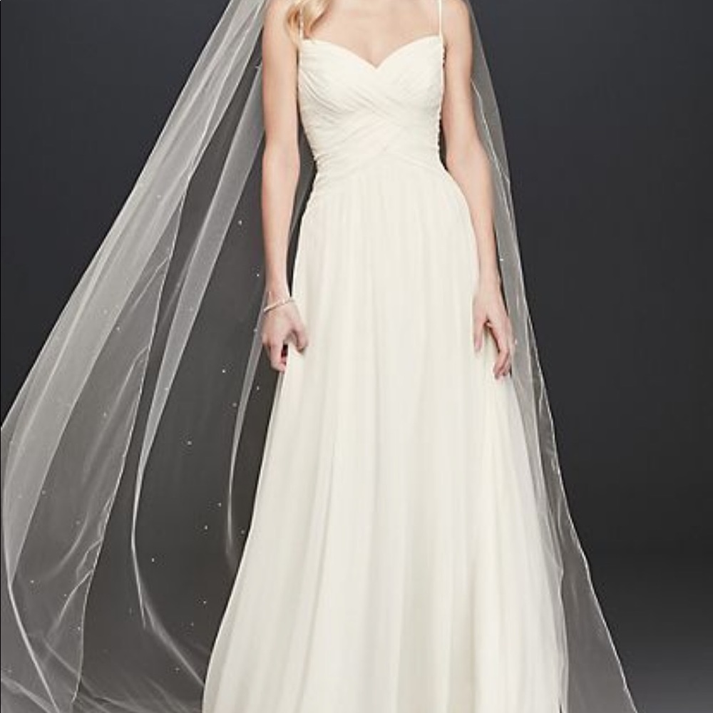 Ivory Wedding Dress